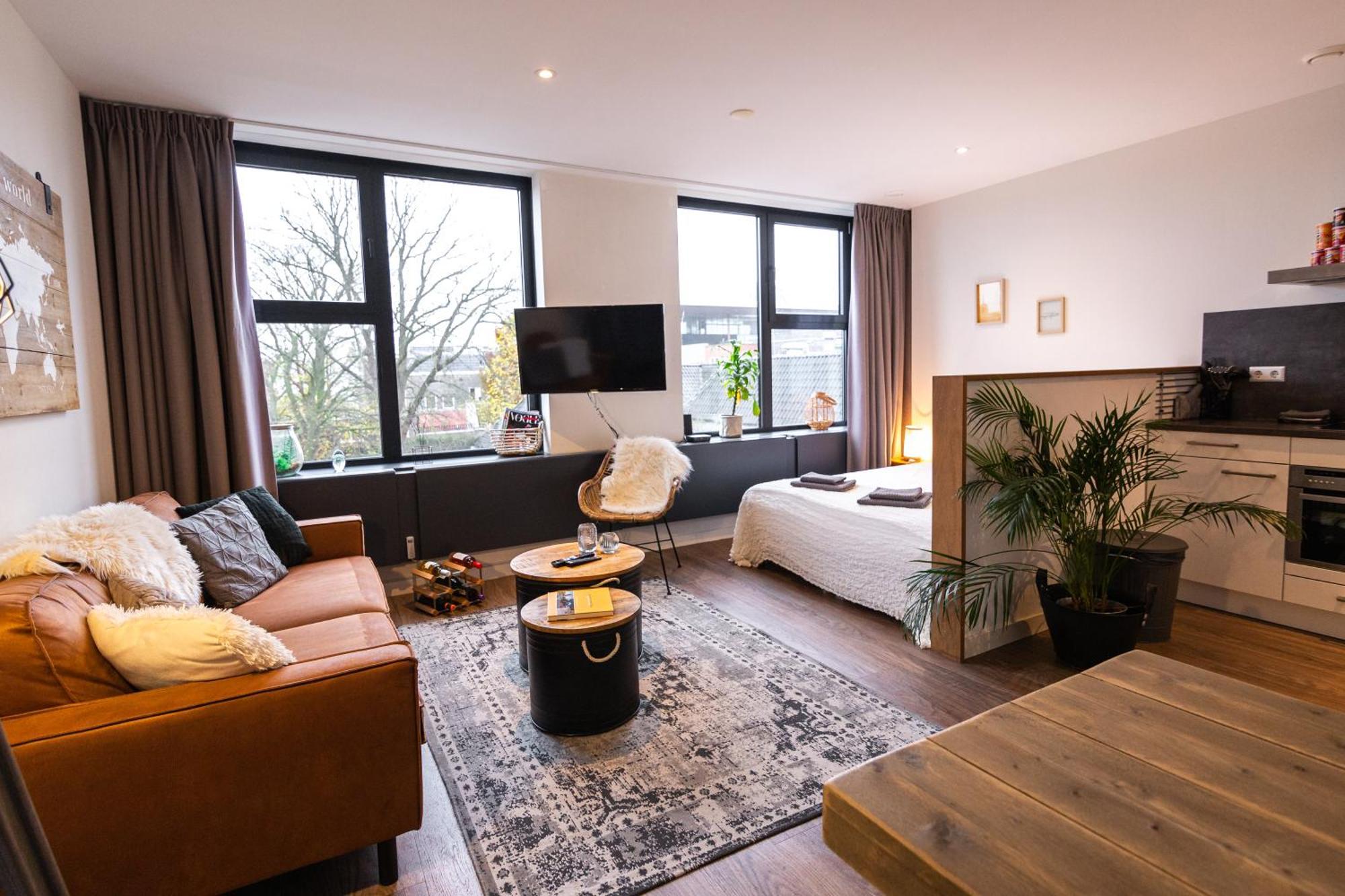 Stadslogies In Leeuwarden Bagian luar foto
