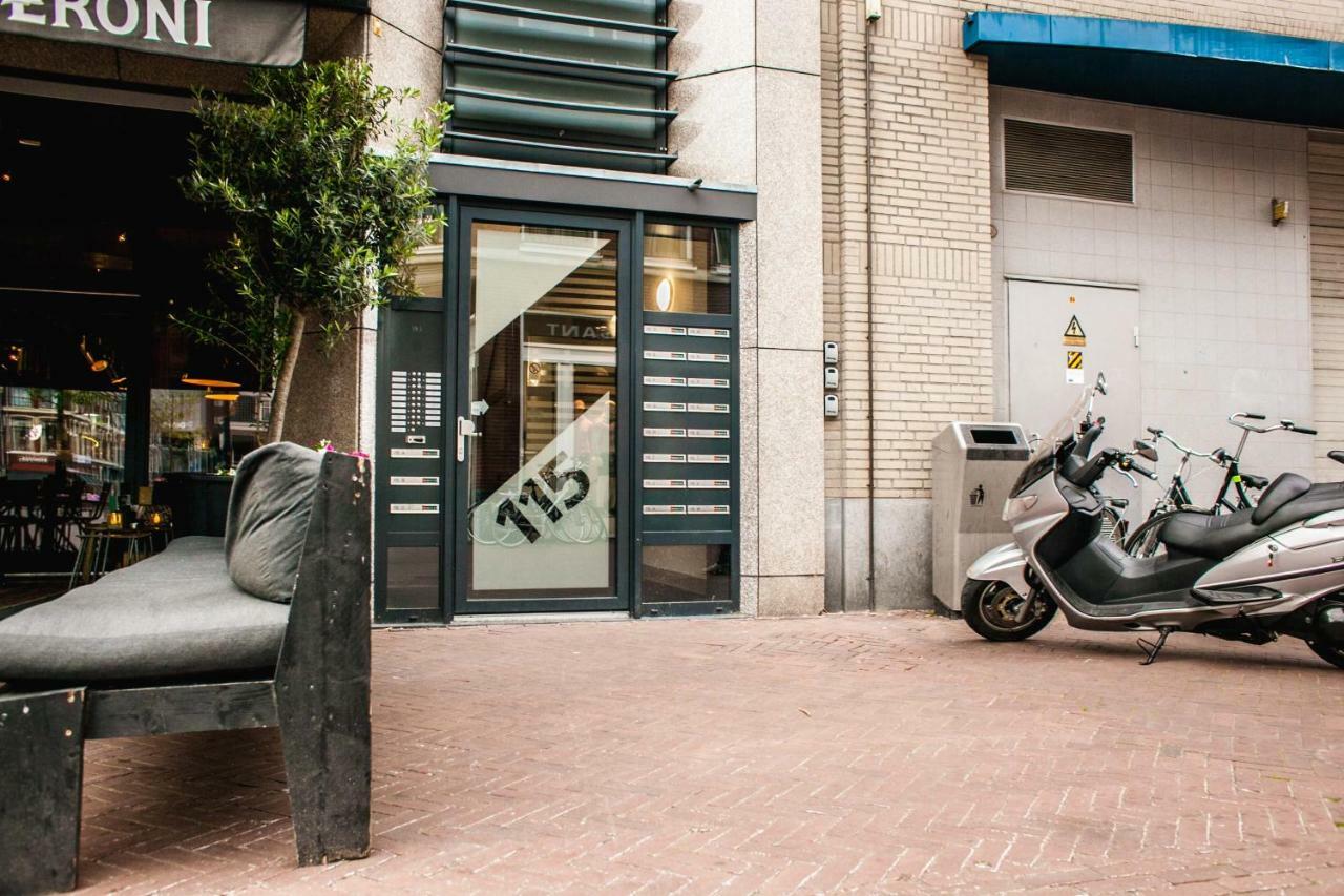 Stadslogies In Leeuwarden Bagian luar foto